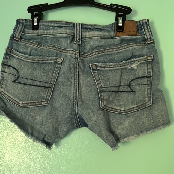Blue Jean shorts - Picture 2 of 2